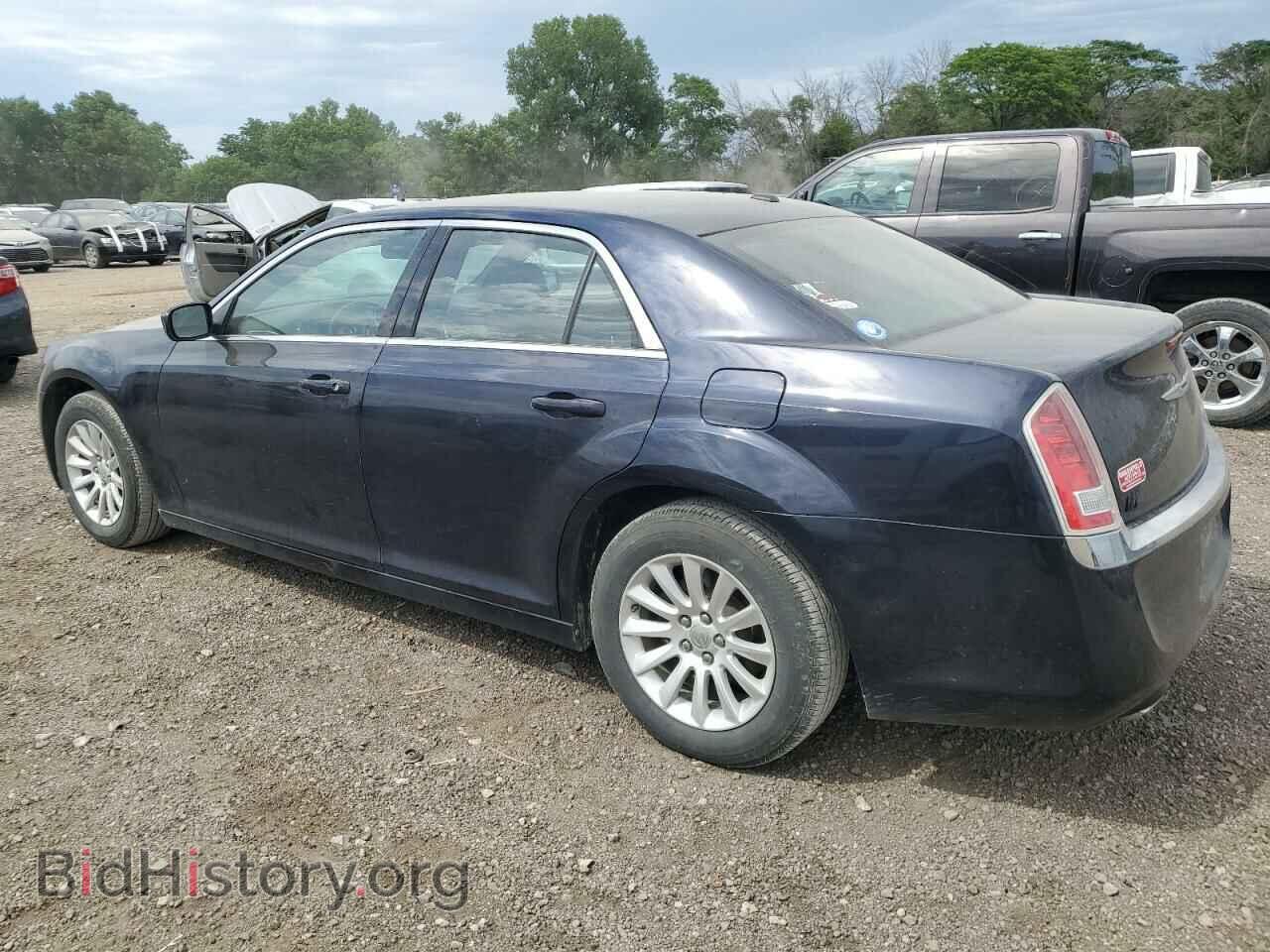 2012 CHRYSLER 300 - VIN: 2C3CCAAG4CH166340 - Фото 2