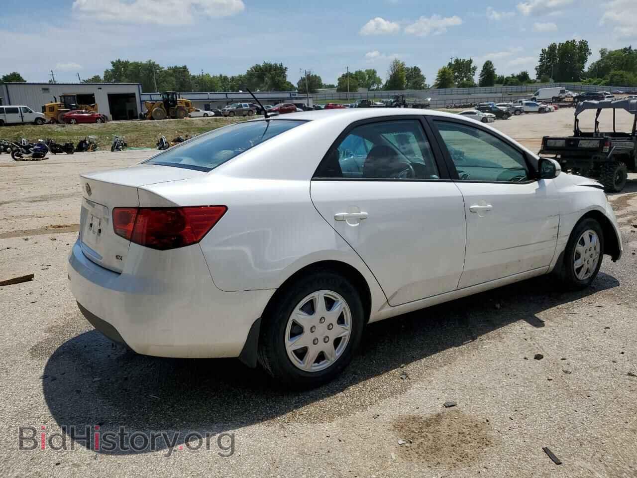 2011 KIA FORTE - VIN: KNAFU4A25B5459727 - Фото 3