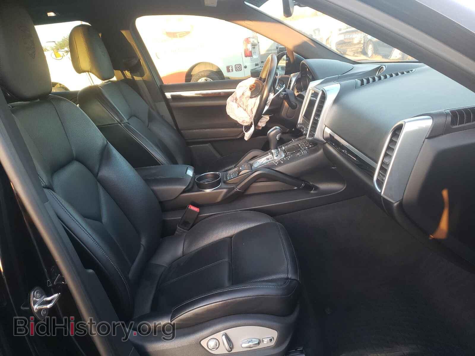 2017 PORSCHE CAYENNE - VIN: WP1AE2A26HLA69334 - Фото 5
