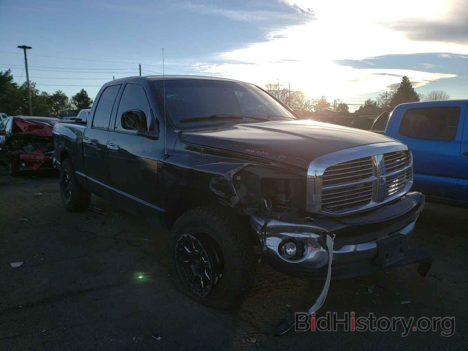 Фотография 1D7HU18258J174046 - DODGE RAM 1500 2008