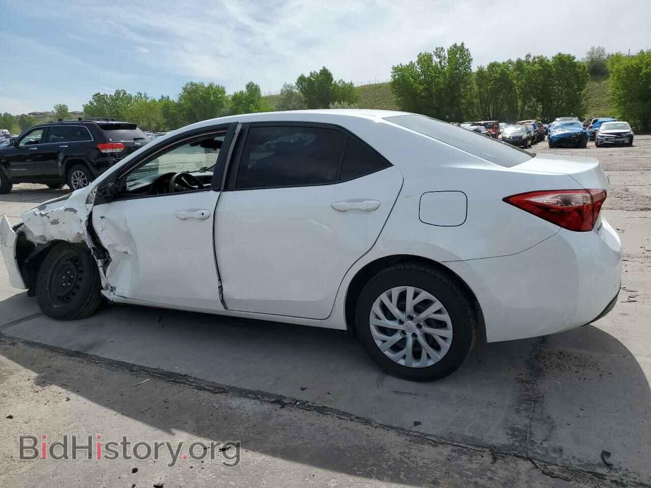 2017 TOYOTA COROLLA - VIN: 5YFBURHE6HP710815 - Фото 2