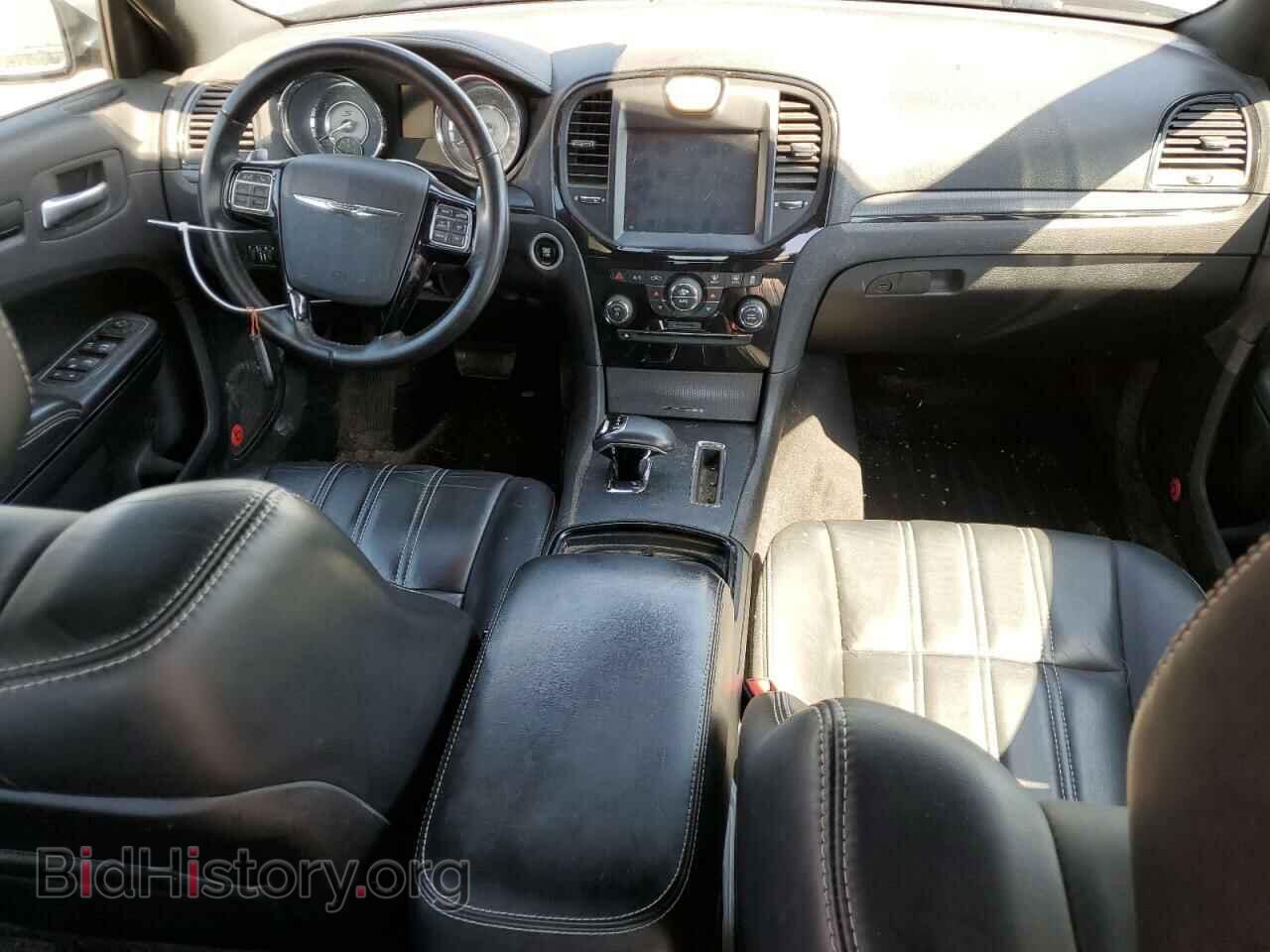 2014 CHRYSLER 300 - VIN: 2C3CCAGGXEH381392 - Фото 8
