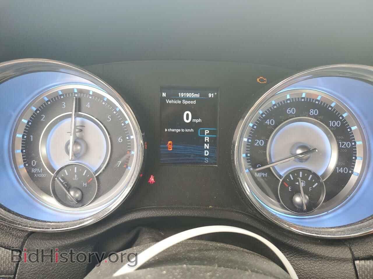 2014 CHRYSLER 300 - VIN: 2C3CCAGGXEH381392 - Фото 9