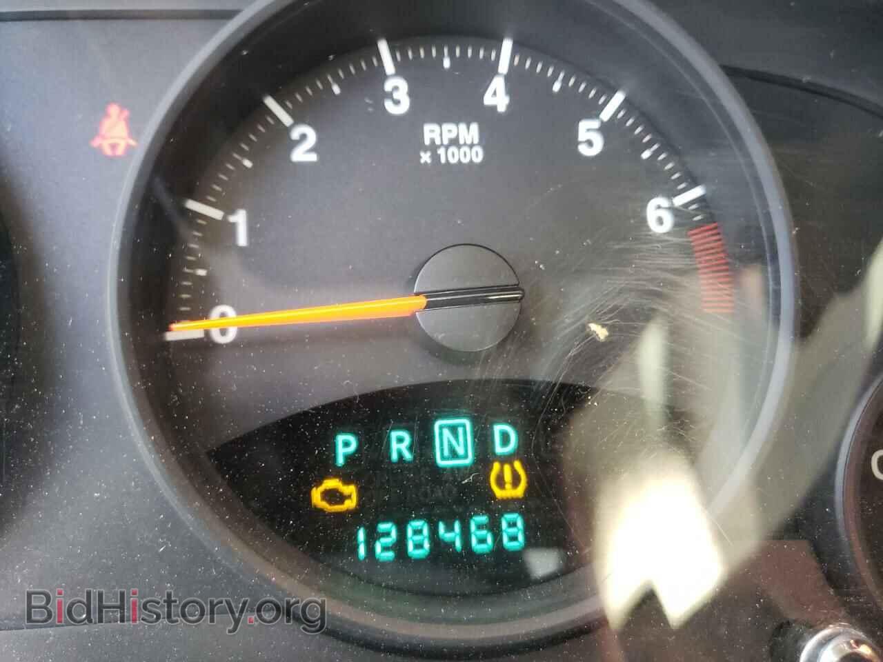 2010 JEEP COMPASS - VIN: 1J4NT4FB2AD608930 - Фото 8