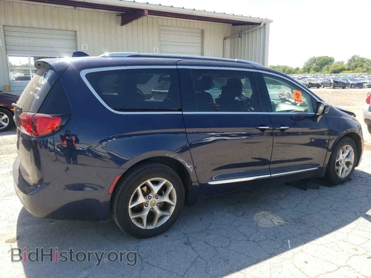 2017 CHRYSLER PACIFICA - VIN: 2C4RC1EG9HR816944 - Фото 3