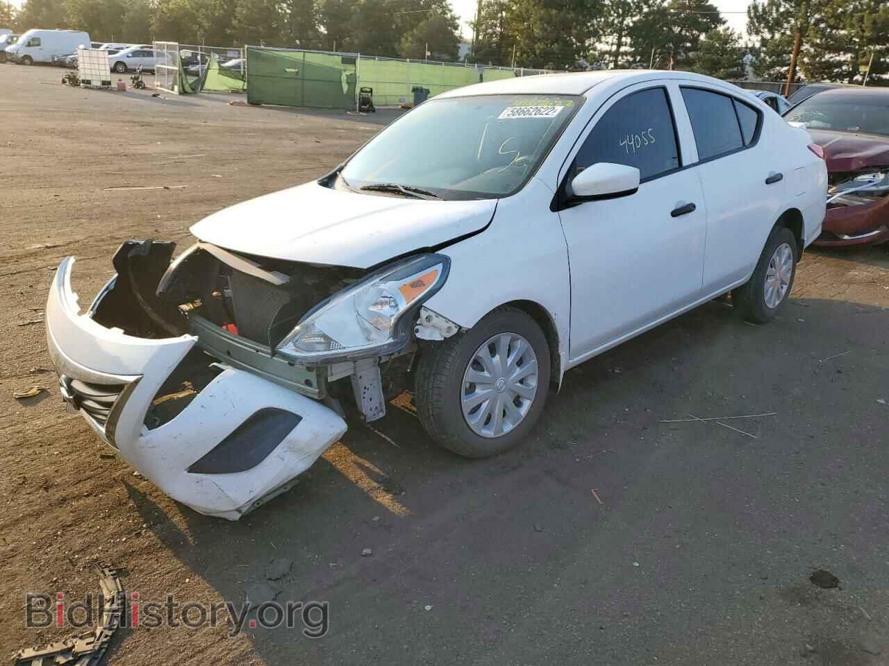 2017 NISSAN VERSA - VIN: 3N1CN7AP3HL827608 - Фото 2
