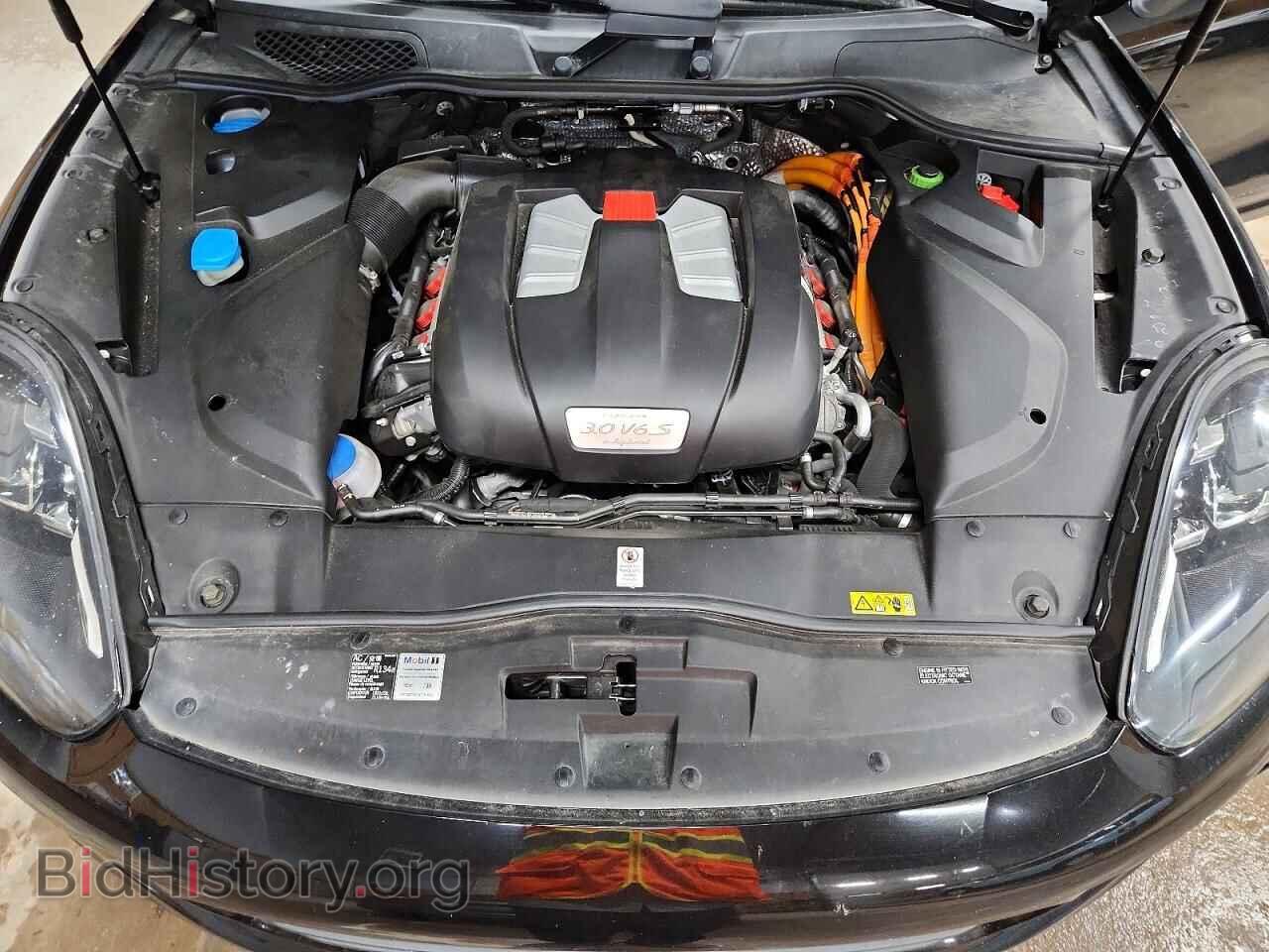 2016 PORSCHE CAYENNE - VIN: WP1AE2A21GLA62466 - Photo 12
