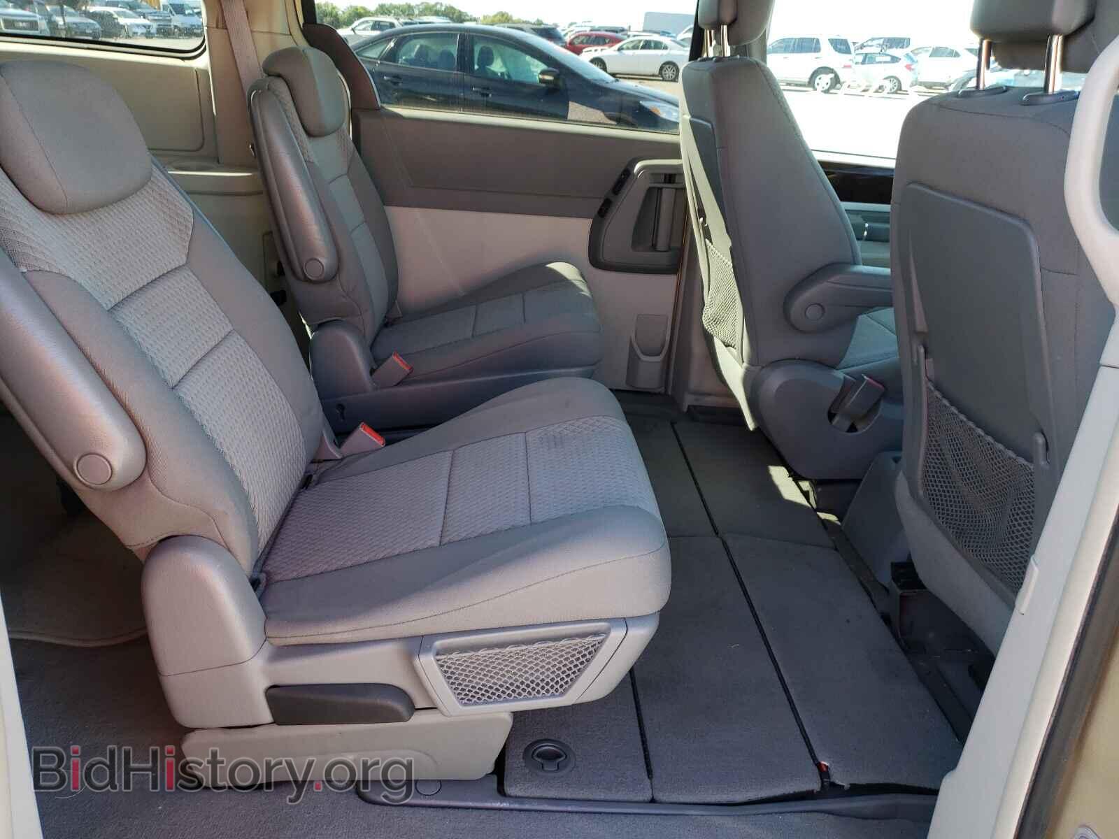 2010 CHRYSLER MINIVAN - VIN: 2A4RR5D17AR298433 - Фото 6