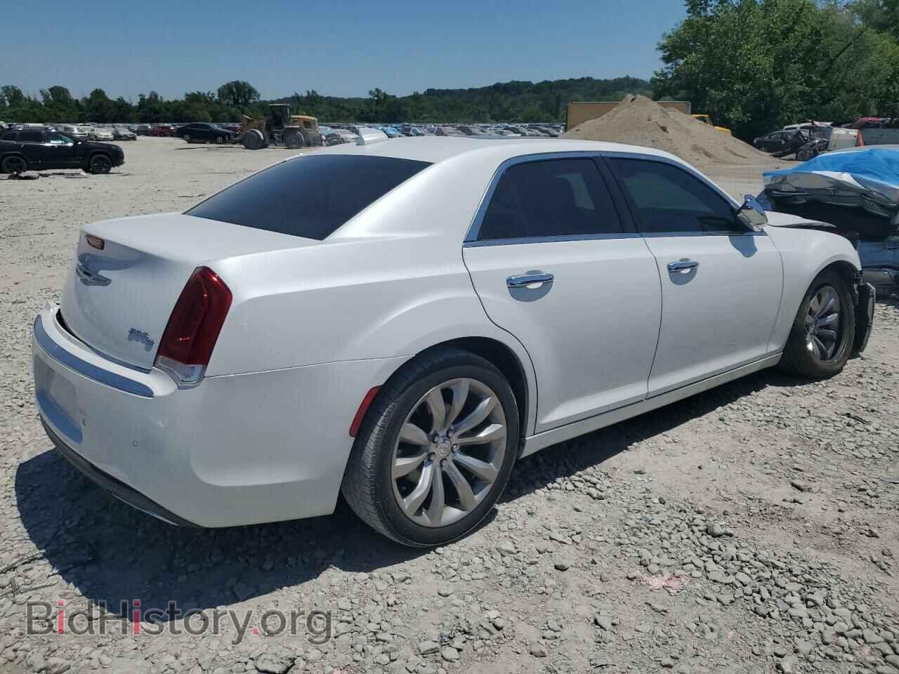 2015 CHRYSLER 300 - VIN: 2C3CCAET5FH810603 - Фото 3