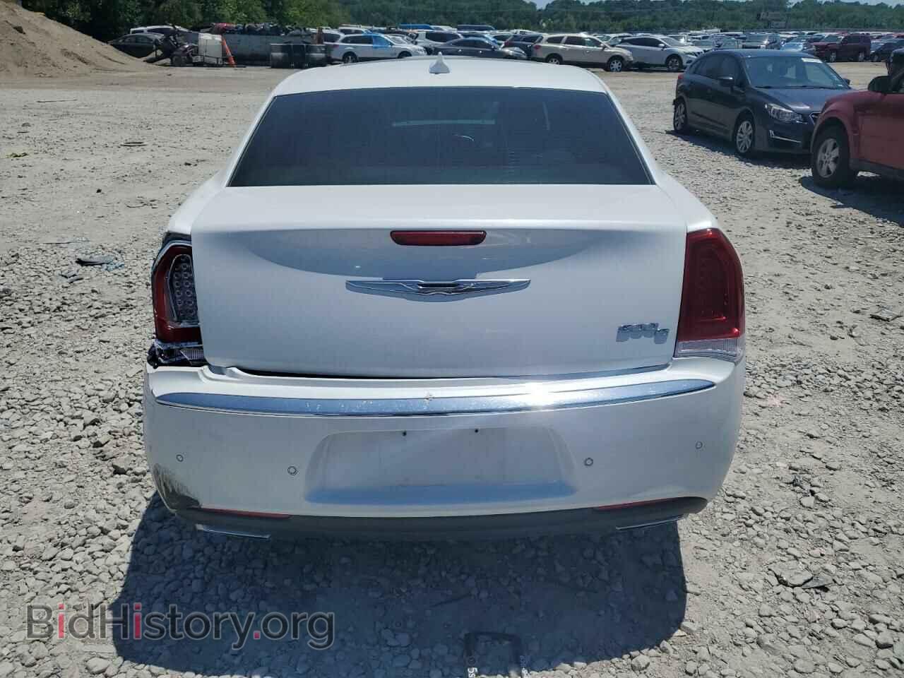 2015 CHRYSLER 300 - VIN: 2C3CCAET5FH810603 - Фото 6
