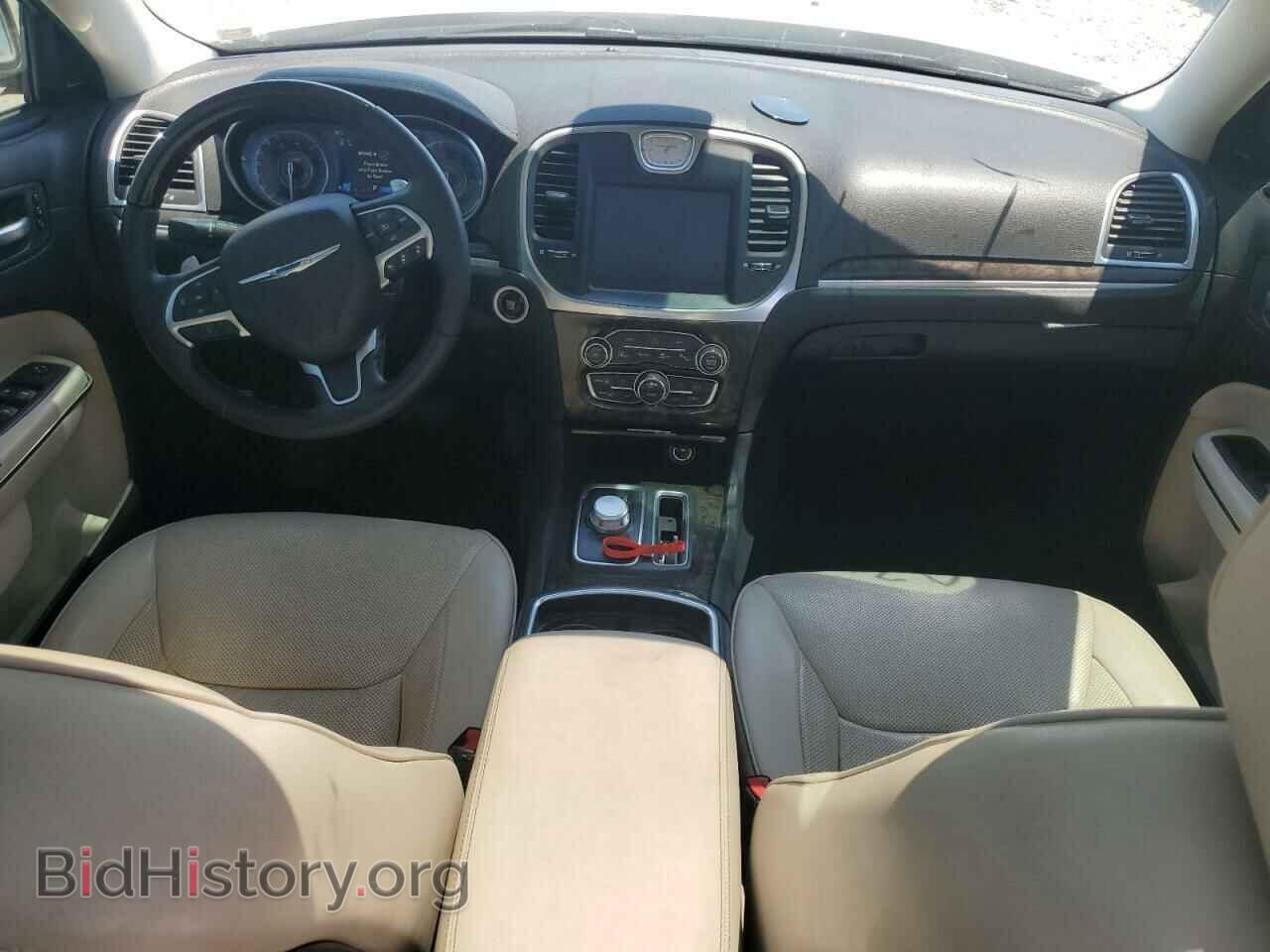 2015 CHRYSLER 300 - VIN: 2C3CCAET5FH810603 - Фото 8