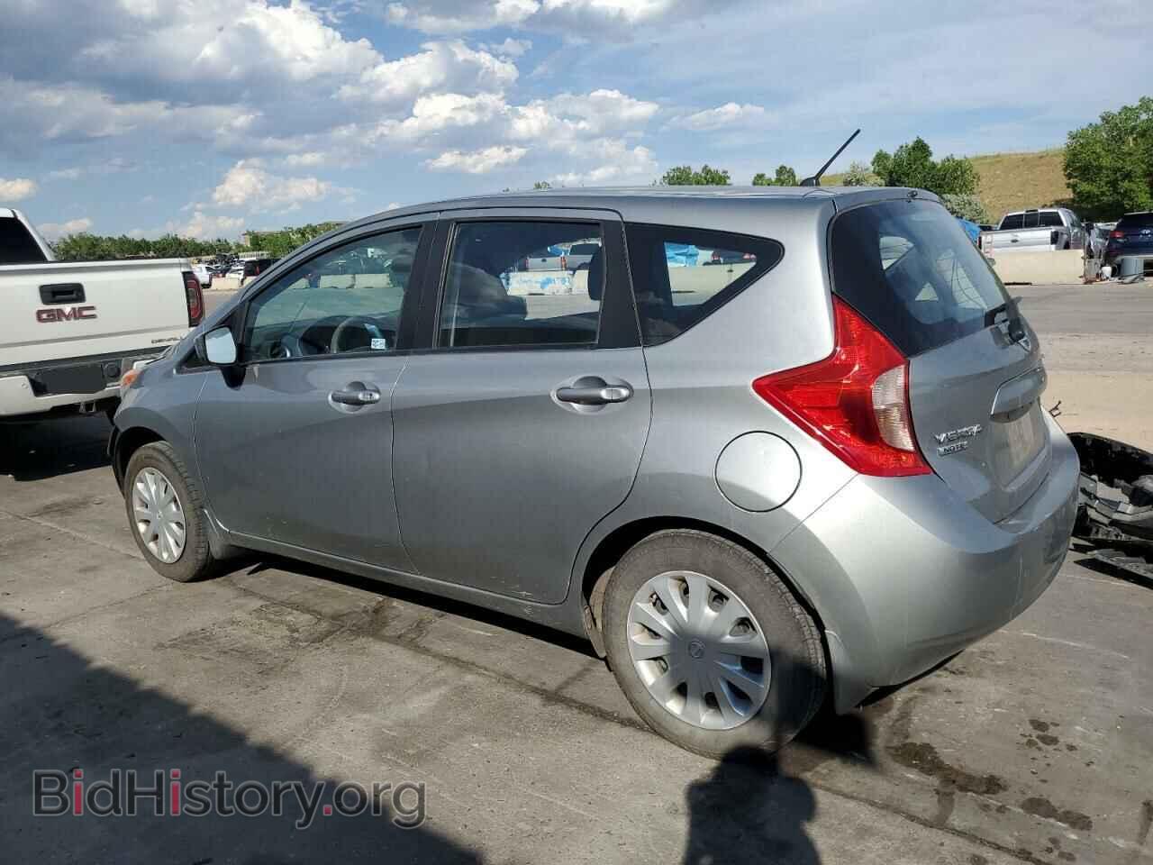 2015 NISSAN VERSA - VIN: 3N1CE2CP9FL353774 - Фото 2