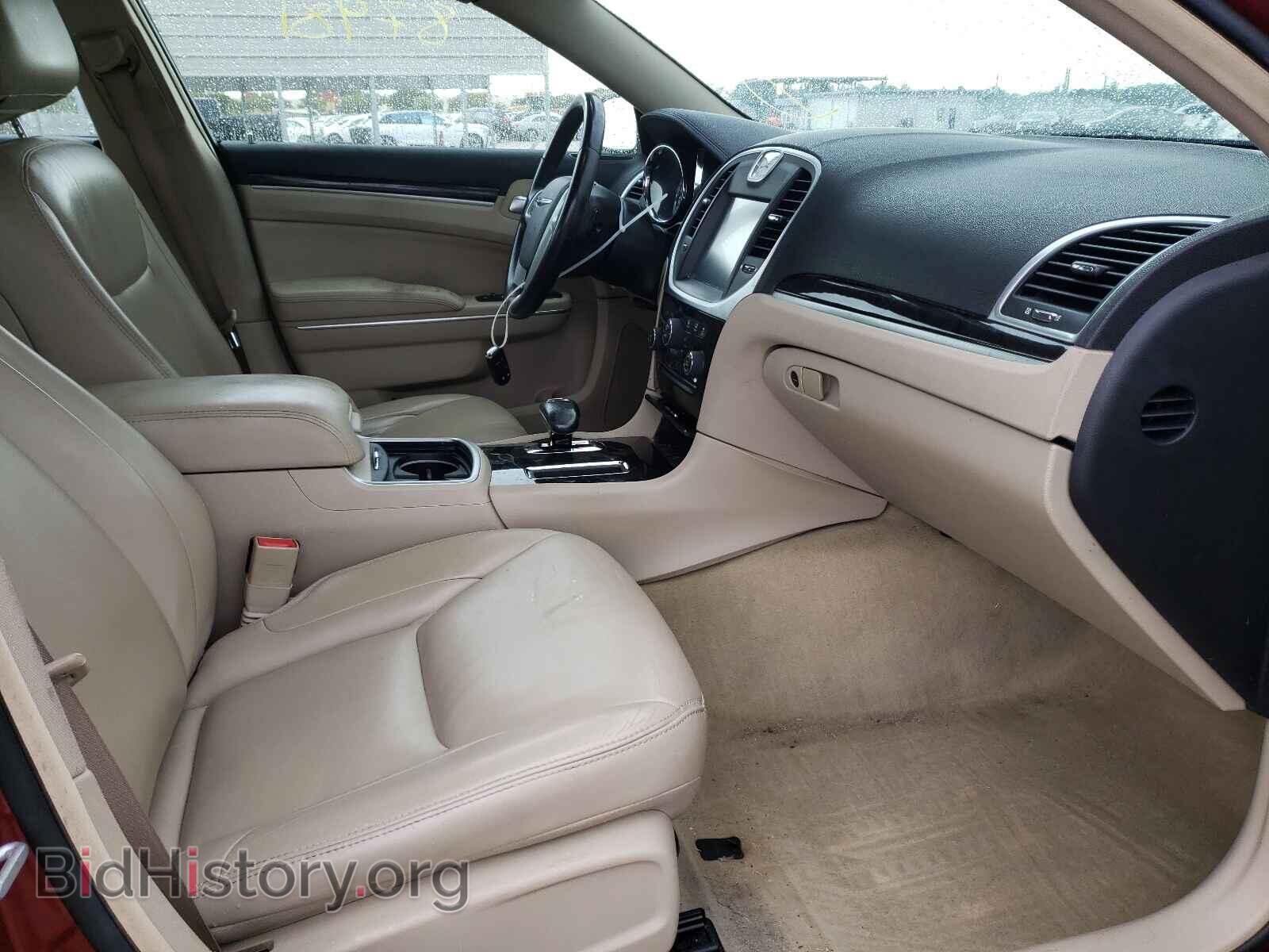 2014 CHRYSLER 300 - VIN: 2C3CCAAG6EH127963 - Фото 5