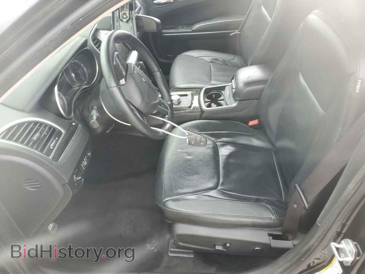 2016 CHRYSLER 300 - VIN: 2C3CCAAG4GH212514 - Фото 7