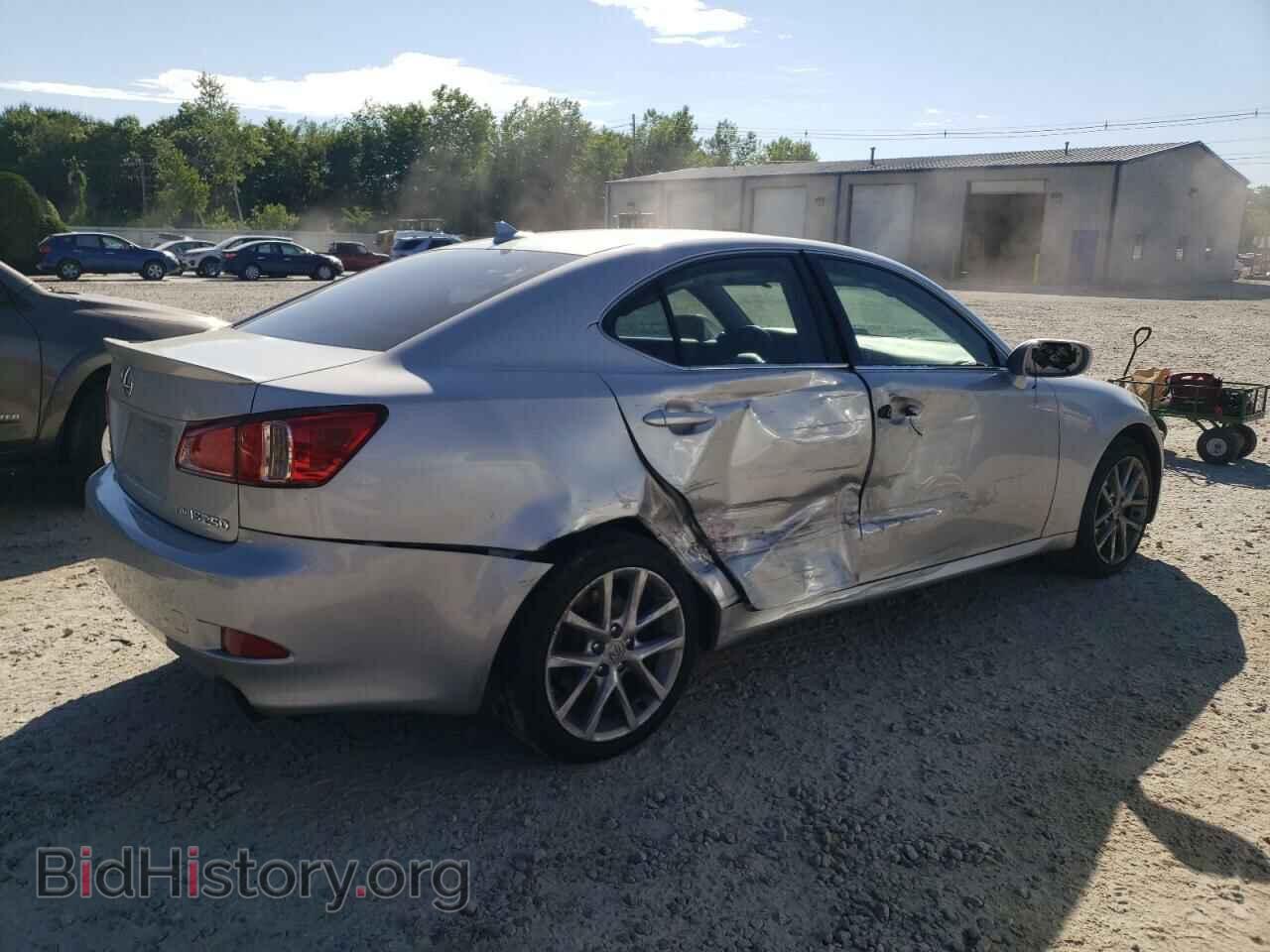 2011 LEXUS IS - VIN: JTHCF5C21B5045653 - Photo 3