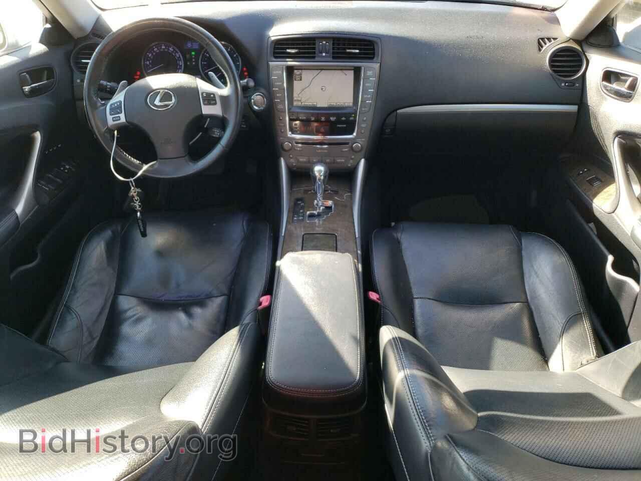 2011 LEXUS IS - VIN: JTHCF5C21B5045653 - Photo 8