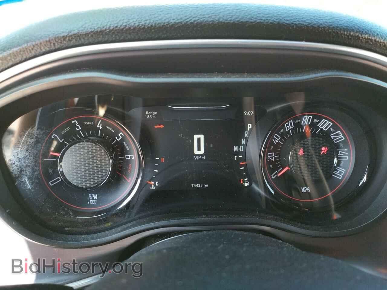 2017 DODGE CHALLENGER - VIN: 2C3CDZAG7HH501240 - Photo 8