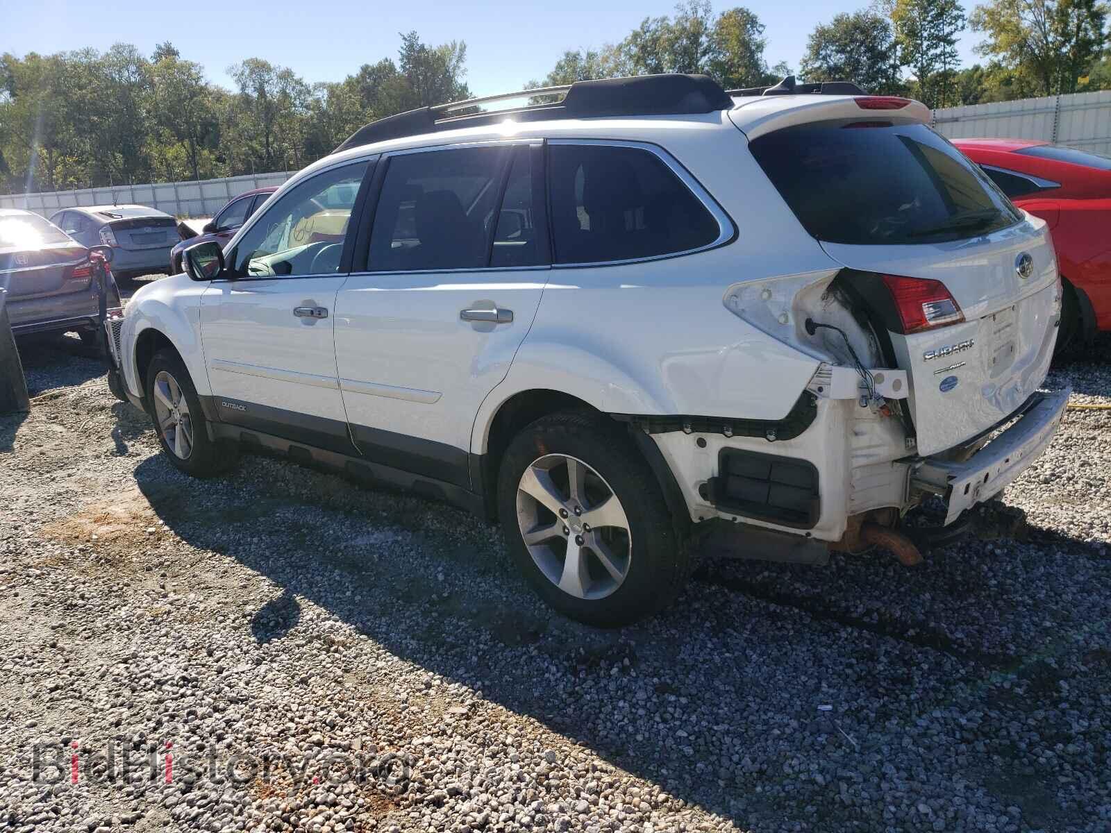 2013 SUBARU OUTBACK - VIN: 4S4BRCSC2D3282651 - Фото 3