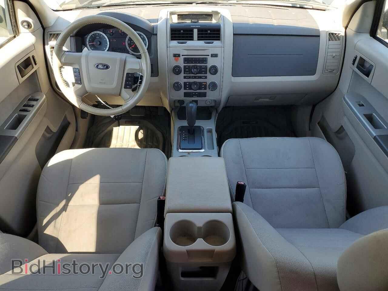 2010 FORD ESCAPE - VIN: 1FMCU9D73AKD12926 - Фото 8