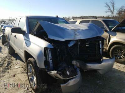 2019 Chevrolet SILVERADO, silver — VIN 2GCRCMEC1K1240125, Copart