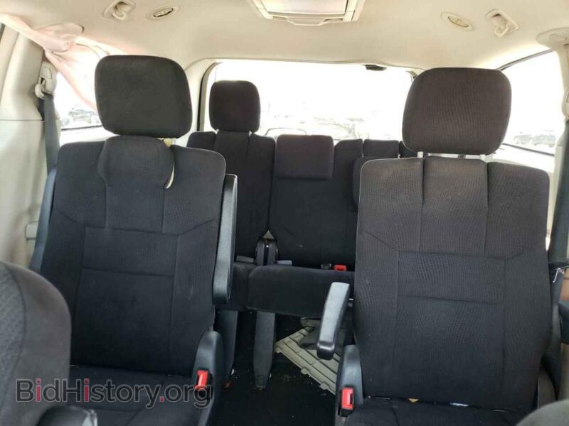 2011 Dodge CARAVAN (VIN 2D4RN5DG7BR672632) — photo 10 of 13