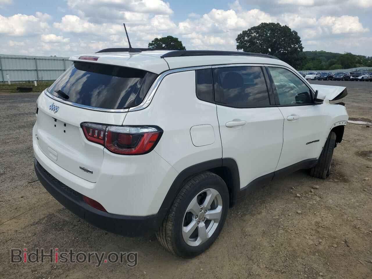 2018 JEEP COMPASS - VIN: 3C4NJDBBXJT168323 - Фото 3