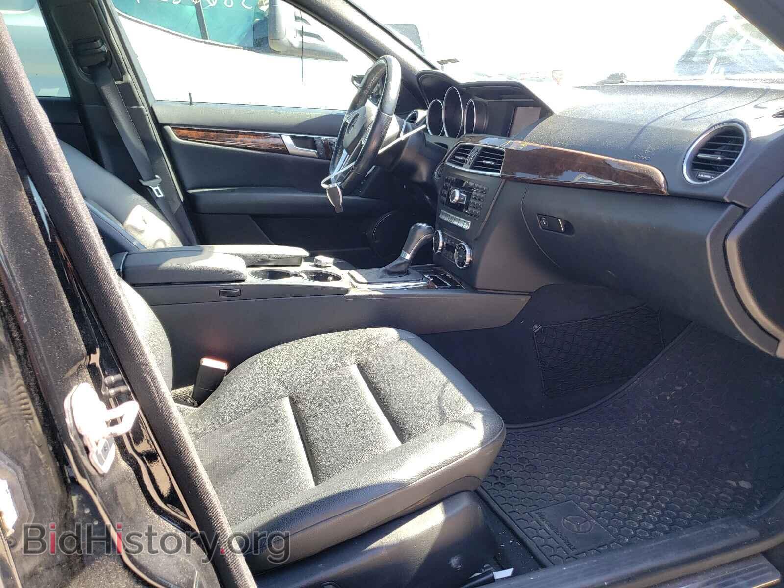 2014 MERCEDES-BENZ C-CLASS - VIN: WDDGF4HB4EA940450 - Фото 5