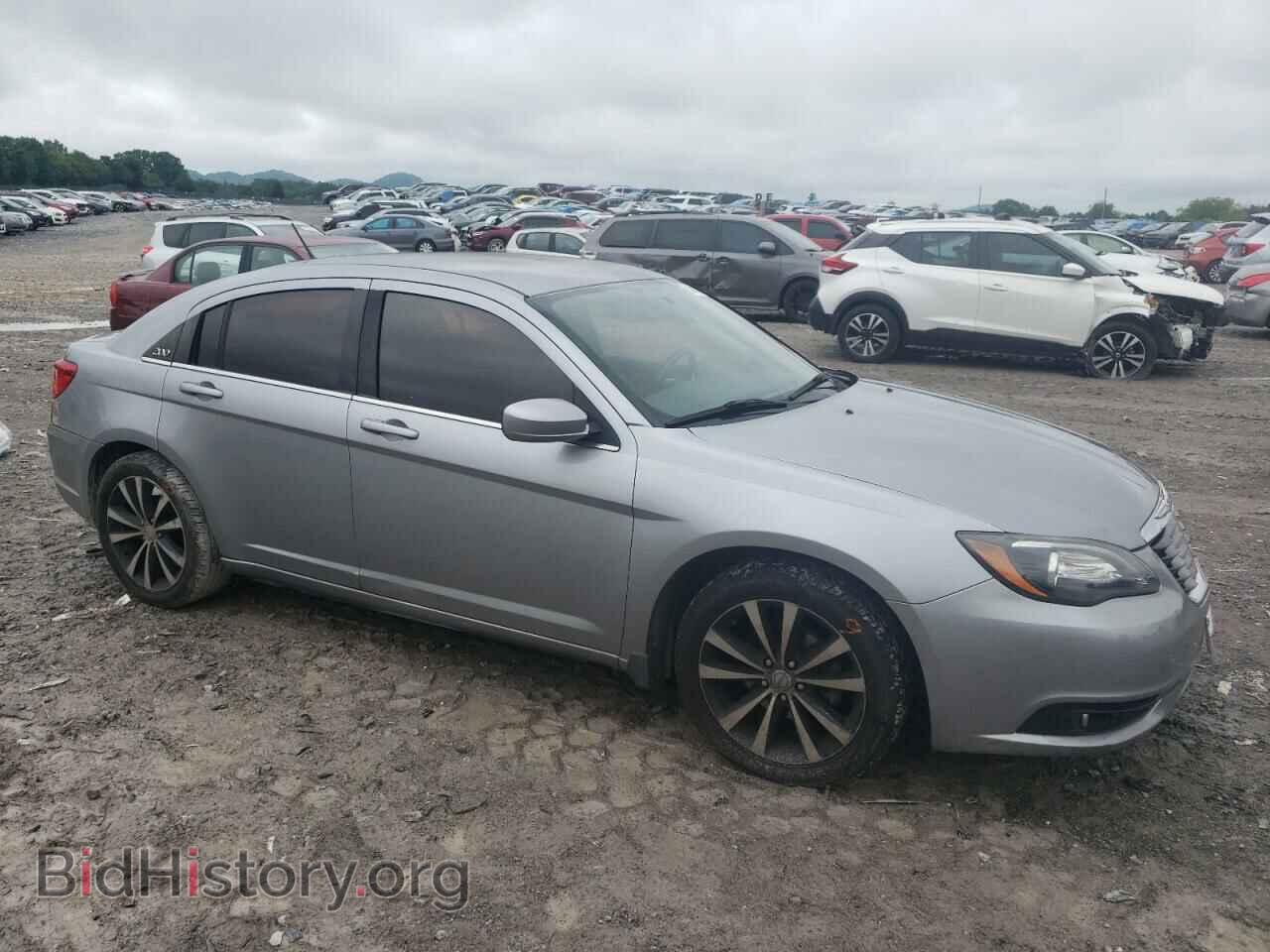 2013 CHRYSLER 200 - VIN: 1C3CCBBB2DN617072 - Photo 4