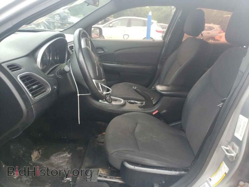2013 Chrysler 200 (VIN 1C3CCBBB2DN617072) — photo 7 of 15