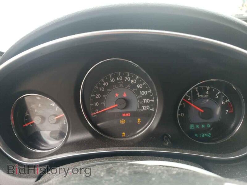 2013 Chrysler 200 (VIN 1C3CCBBB2DN617072) — photo 9 of 15