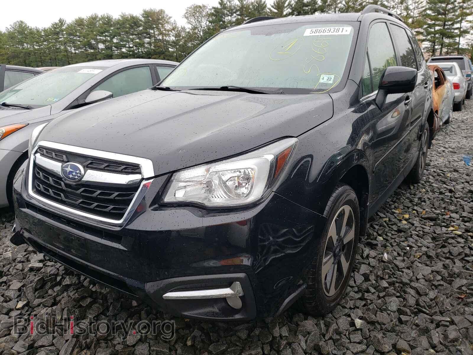 2017 SUBARU FORESTER - VIN: JF2SJAJC1HH550827 - Фото 2