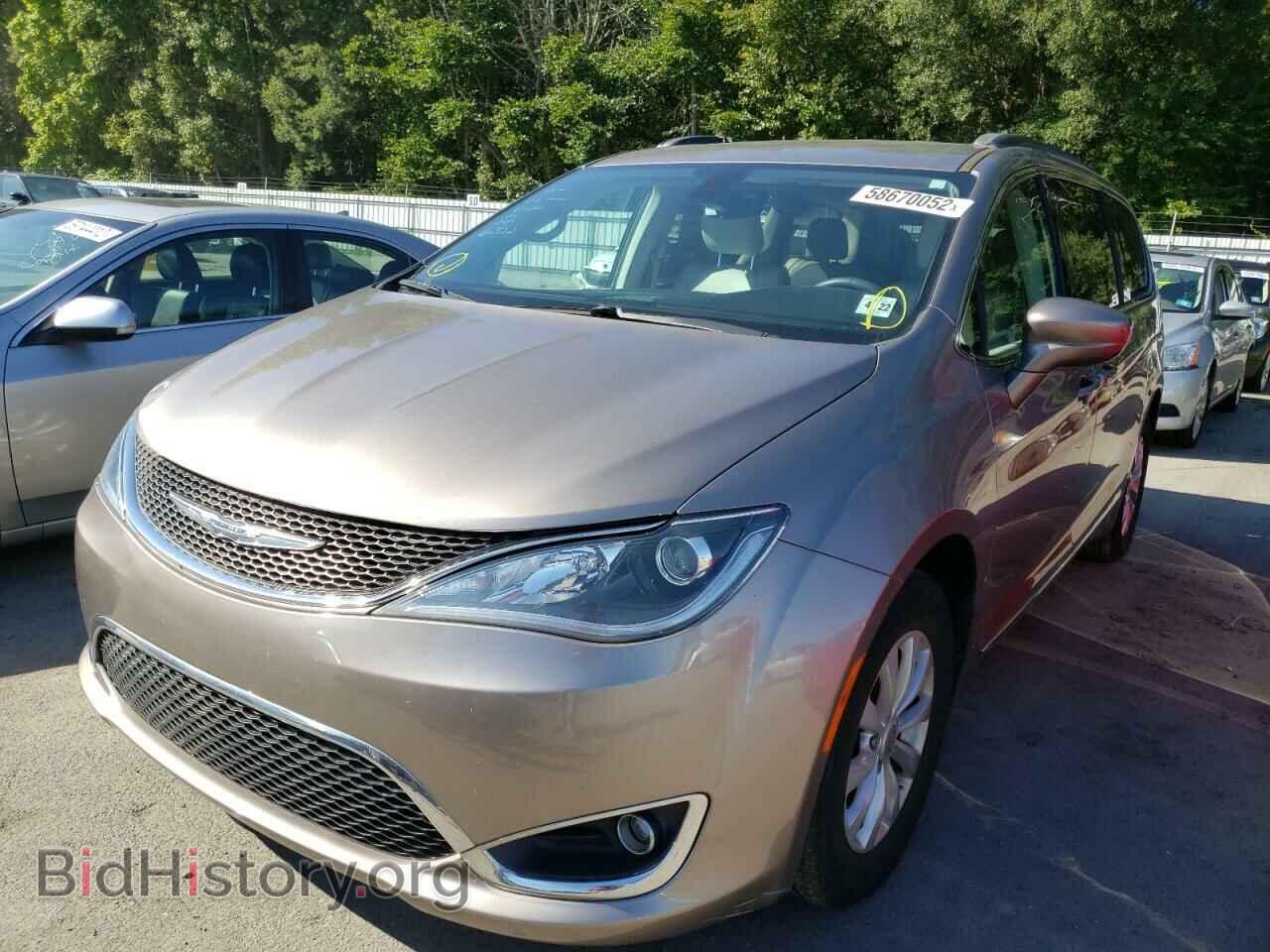 2017 CHRYSLER PACIFICA - VIN: 2C4RC1BG0HR670048 - Photo 2