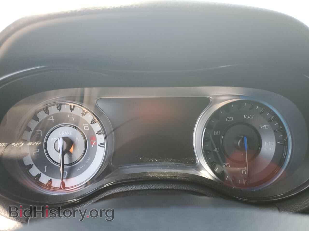 2015 CHRYSLER 300 - VIN: 2C3CCABG9FH921954 - Фото 9