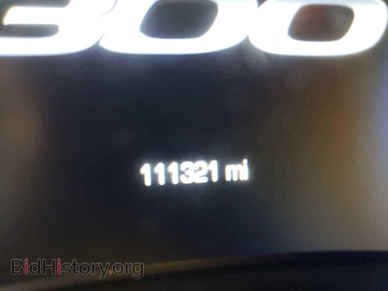 2016 CHRYSLER 300 - VIN: 2C3CCABG8GH164188 - Фото 8