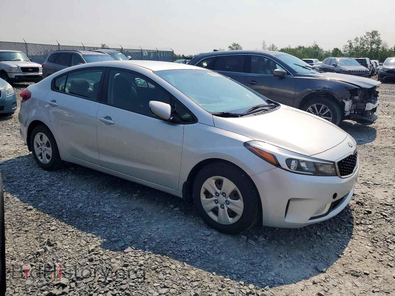 2017 KIA FORTE - VIN: 3KPFL4A77HE120675 - Photo 4