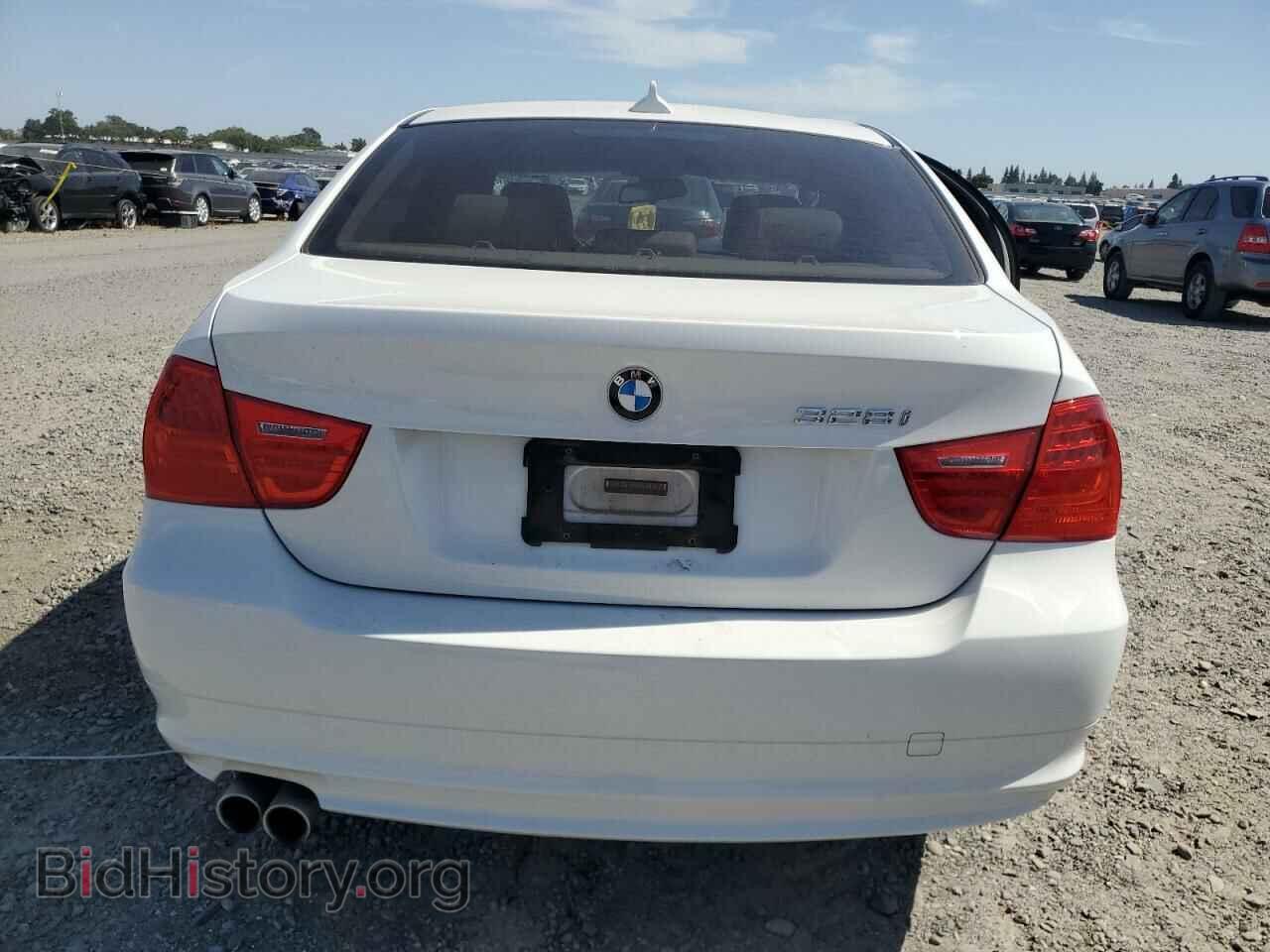 2011 BMW 3 SERIES - VIN: WBAPH5C53BA442275 - Фото 6