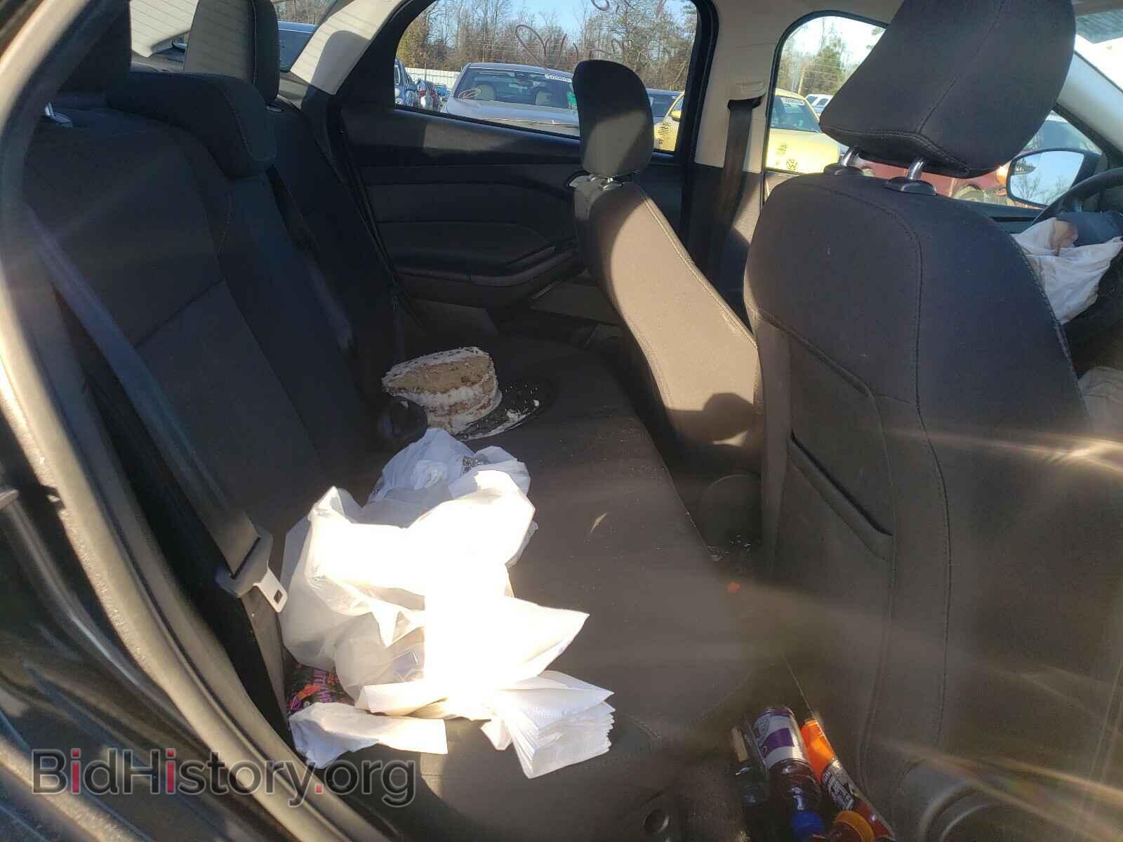 2016 FORD FOCUS - VIN: 1FADP3F22GL389875 - Photo 6