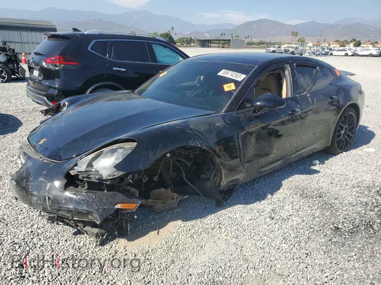 Фотография WP0AA2A75JL111085 - PORSCHE PANAMERA 2018
