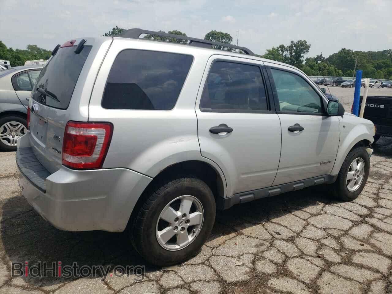 2008 FORD ESCAPE - VIN: 1FMCU93128KA16982 - Фото 3