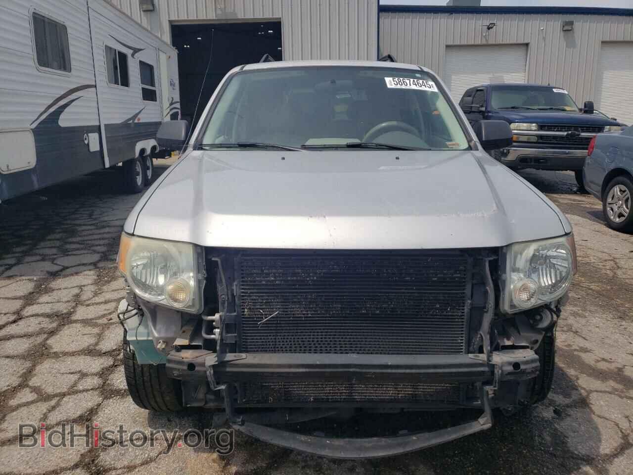 2008 FORD ESCAPE - VIN: 1FMCU93128KA16982 - Фото 5