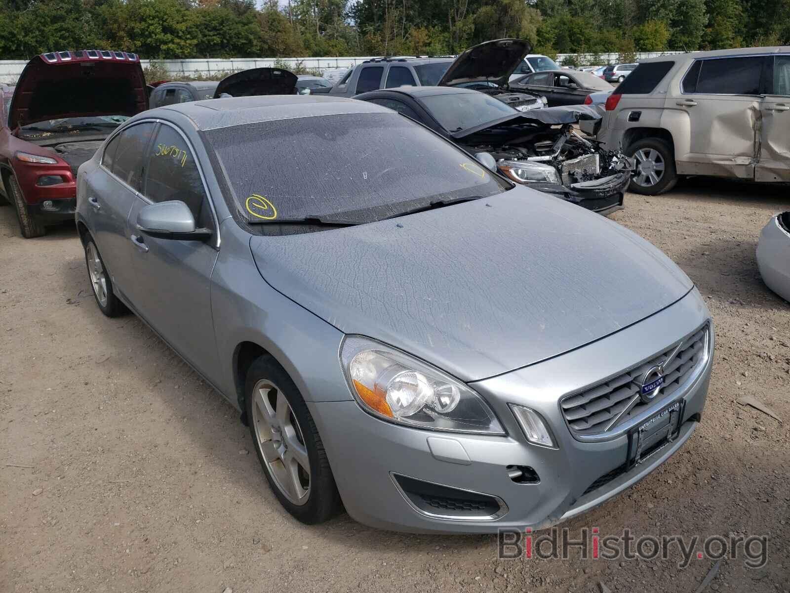 Photo YV1612FH0D1223777 - VOLVO S60 2013