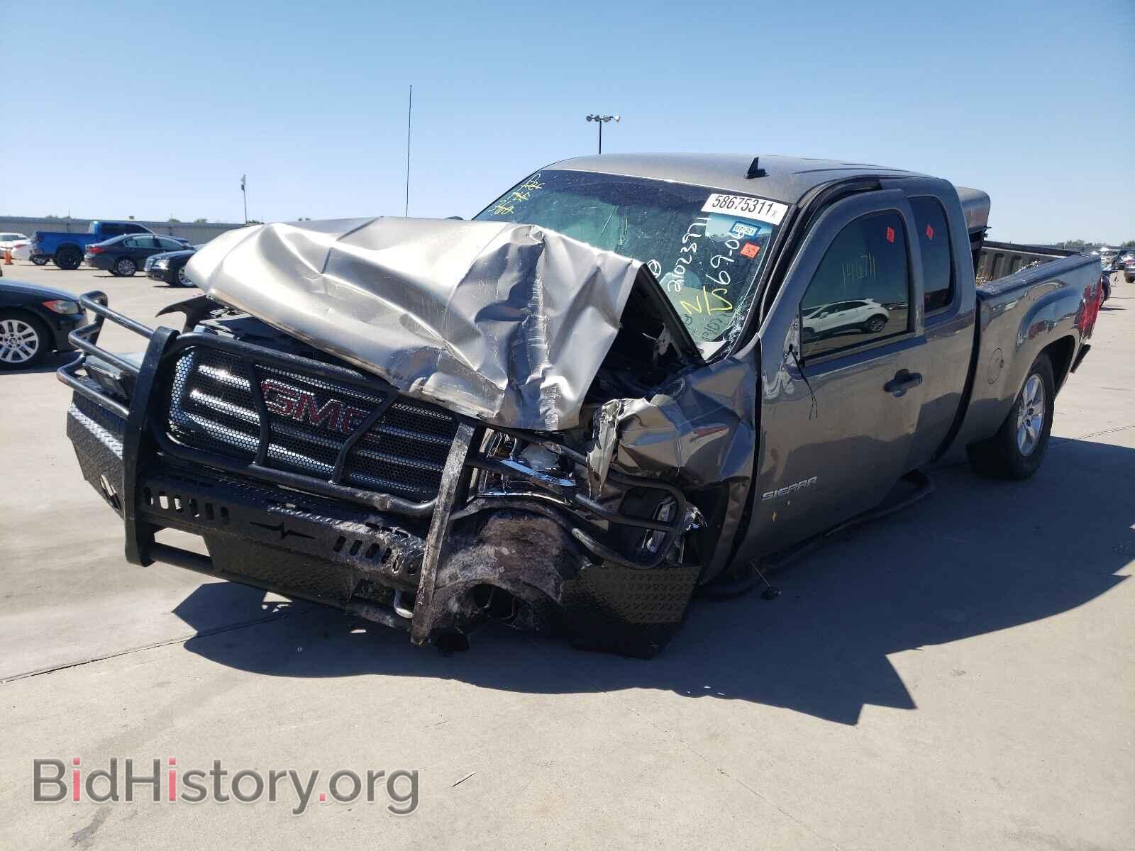 2013 GMC SIERRA - VIN: 1GTR2VE75DZ254082 - Фото 2