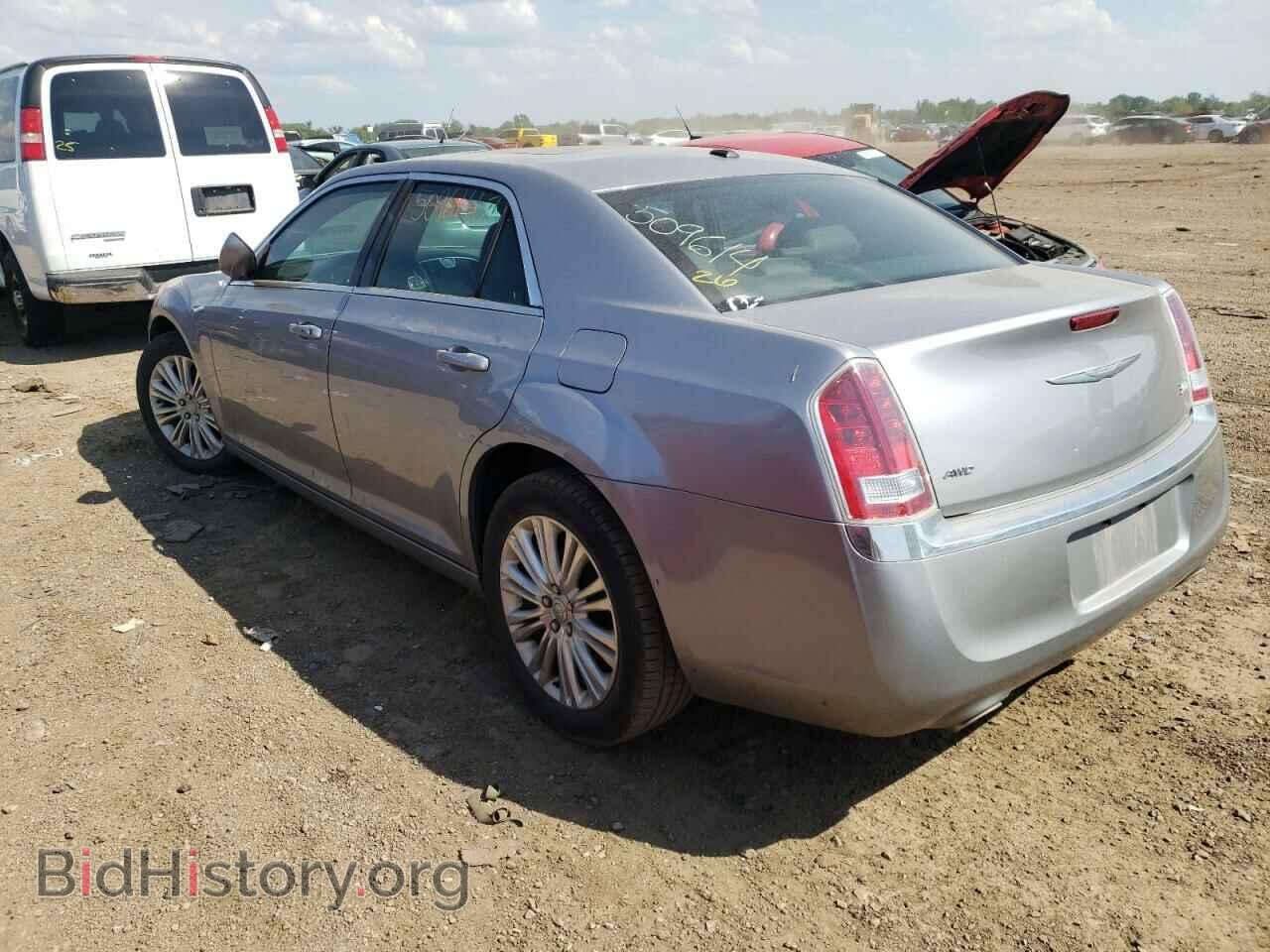 2014 CHRYSLER 300 - VIN: 2C3CCARG1EH211791 - Photo 2