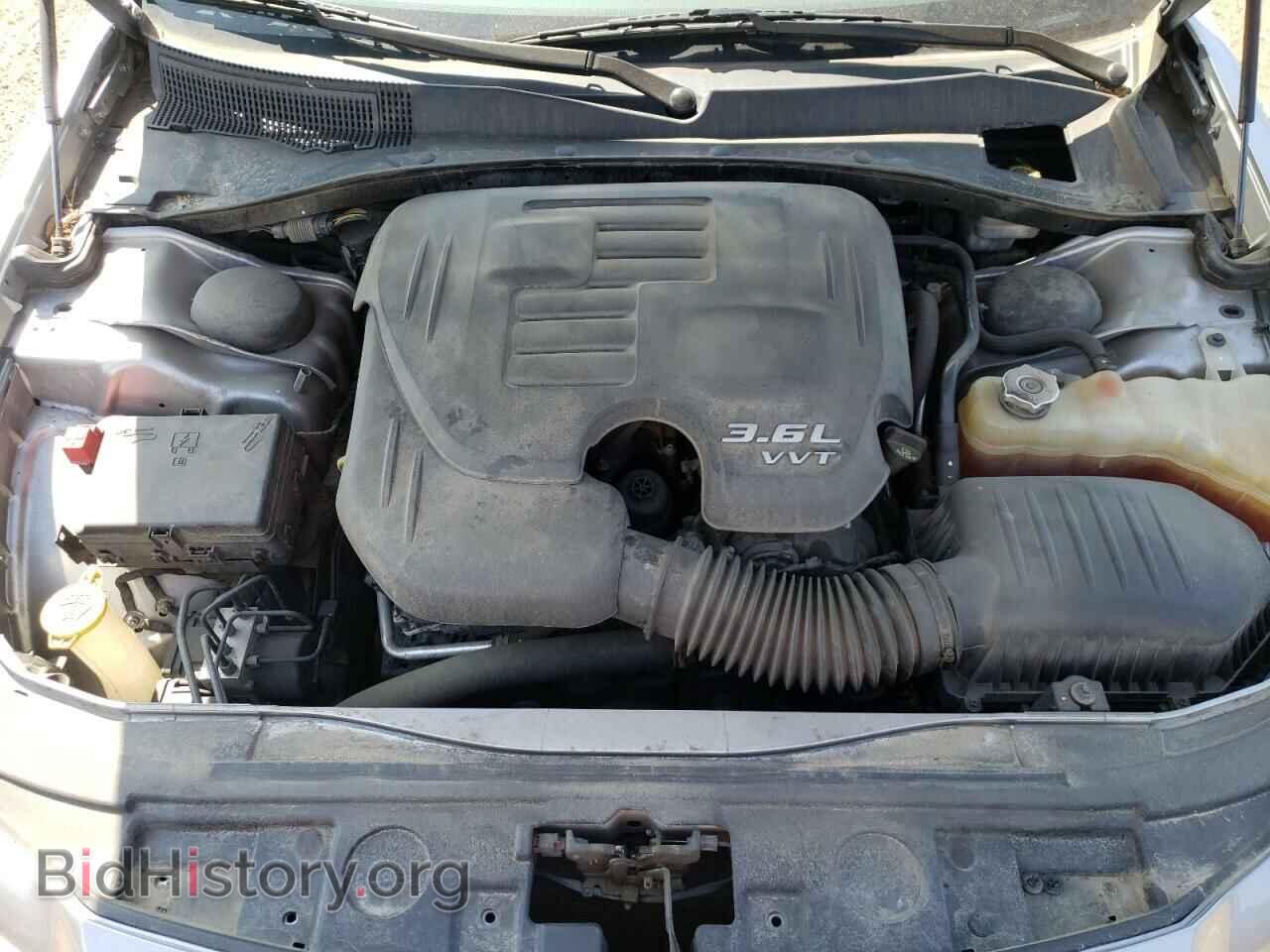 2014 CHRYSLER 300 - VIN: 2C3CCARG1EH211791 - Photo 11