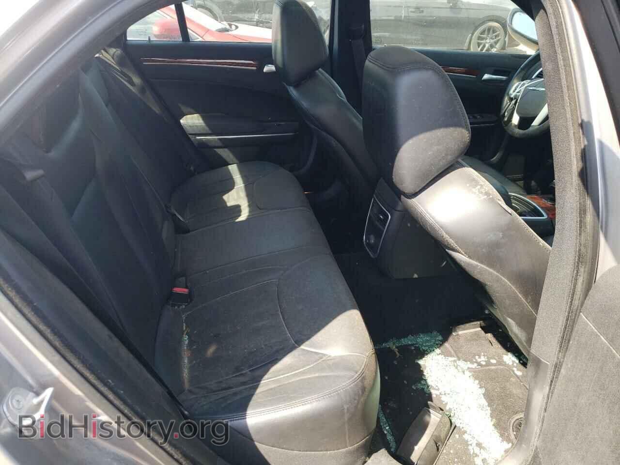 2014 CHRYSLER 300 - VIN: 2C3CCARG1EH211791 - Photo 10