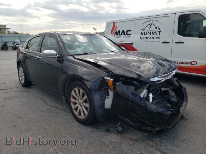 2013 Chrysler 200 200 Limite (VIN 1C3CCBCG9DN556443) — photo 1 of 10, Copart, damage: front end