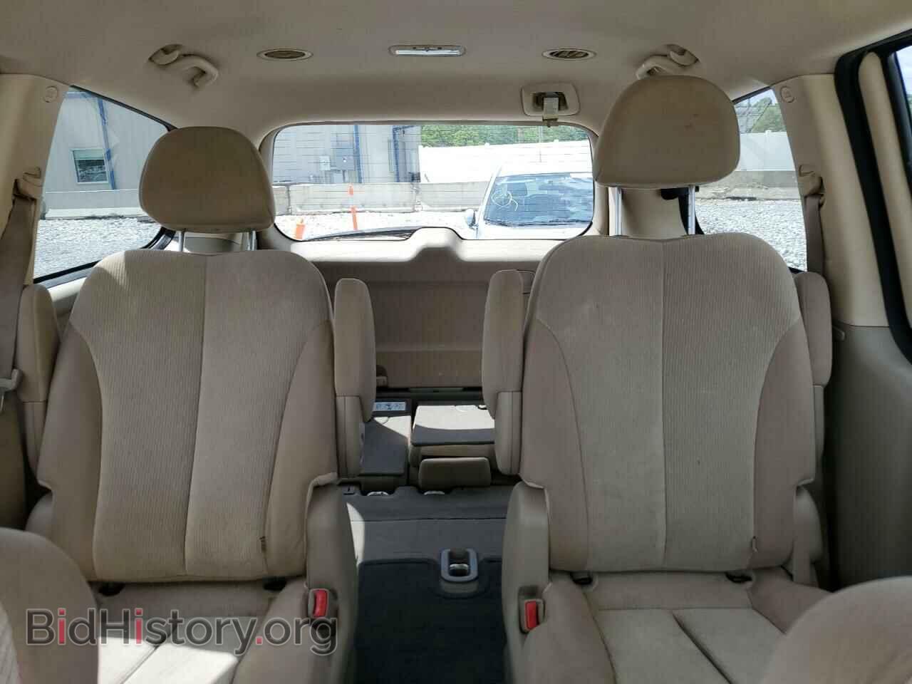 2011 KIA All Models - VIN: KNDMG4C7XB6409295 - Фото 10