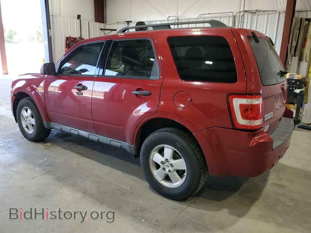 2011 FORD ESCAPE - VIN: 1FMCU9DG8BKA49852 - Фото 2