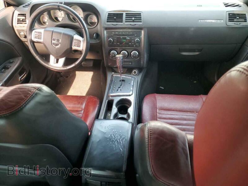 2012 Dodge CHALLENGER (VIN 2C3CDYAG7CH257771) — фото 8 из 12