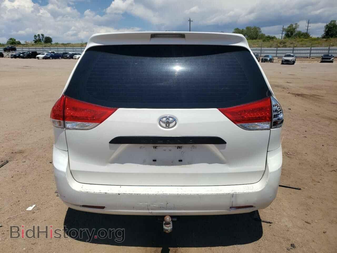 2011 TOYOTA All Models - VIN: 5TDZK3DC5BS093847 - Фото 6